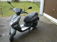Peugeot Kisbee från 2020, en ägare