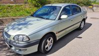 Toyota Avensis Sedan 2.0