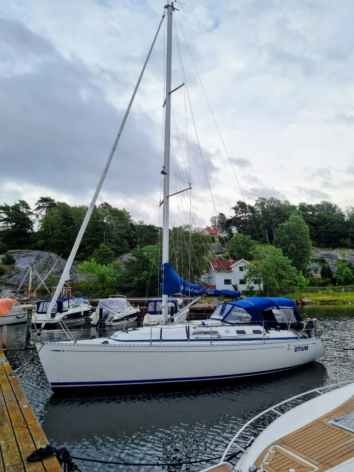 Dufour 32 uthyres image