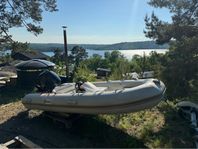 RIB båt