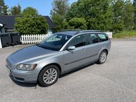 Volvo V50 2.4