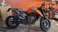 KTM Duke 790