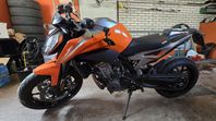KTM Duke 790