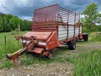 självlastarvagn hö och/eller ensilage