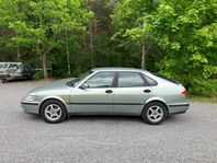 Saab 9-3 5-dörrar 2.0 T SE