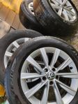 Volkswagen 17 tums orginal lättmetallfälgar