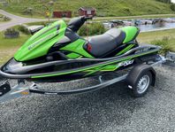 Kawasaki Stx-15F 2019 endast 36h inkl 80 kärra