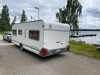 Knaus Azur 580 Fullbredd, Långbädd