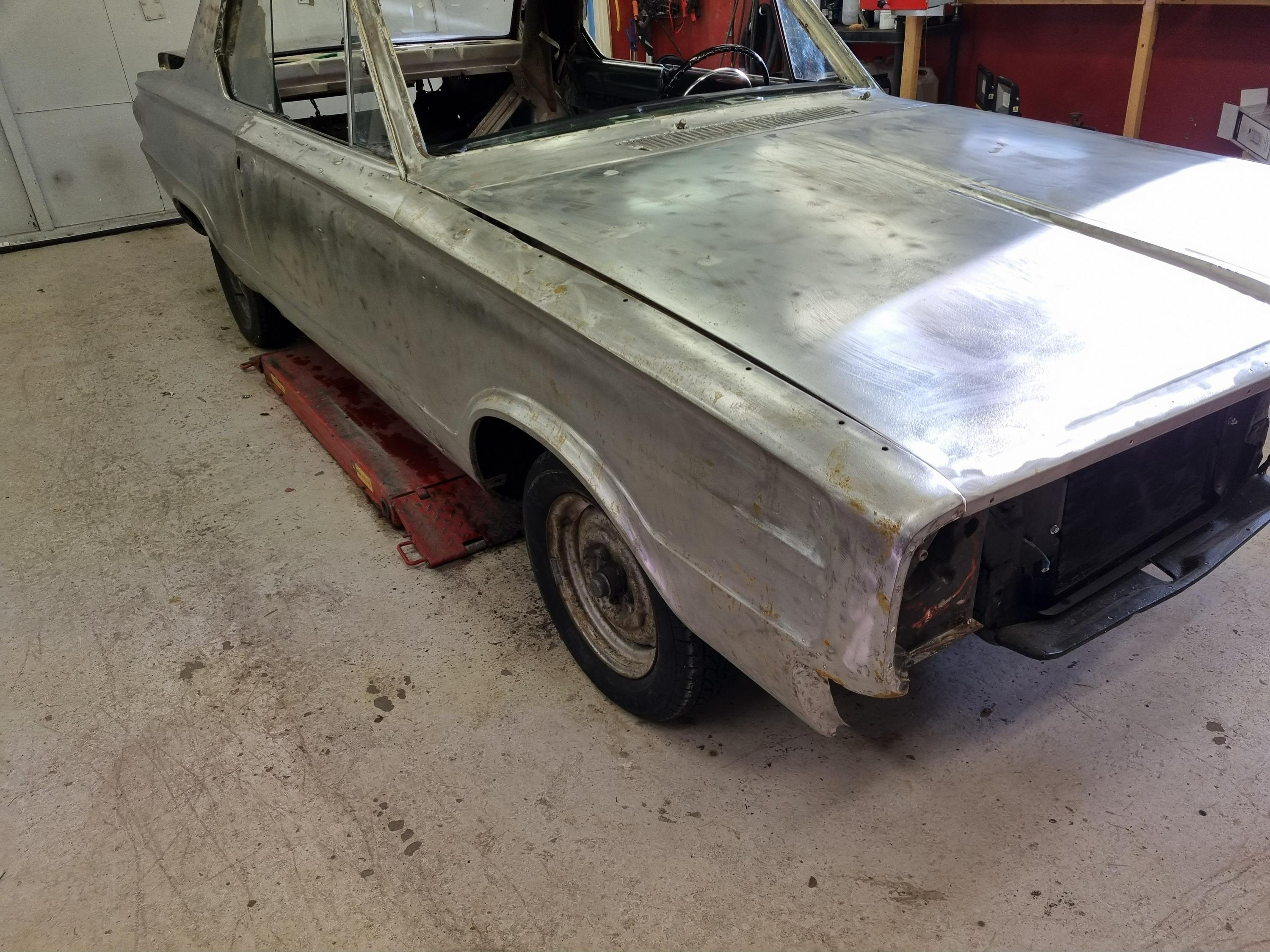 Dodge Dart GT 2-dørs Hardtop 4.5 V8 TorqueFlite, 3-trinn, 182hk, 1966