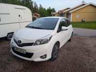 Toyota Yaris 5-dörrar nyservad och nybesiktad!