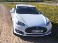 Tesla Model S 85