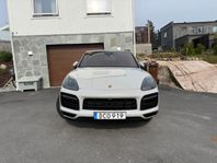 Porsche Cayenne Coupé E-Hybrid Platinium Edition