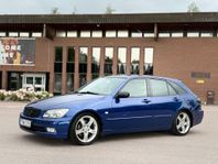 Lexus IS 300 SportCross 3.0 