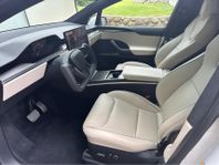 Tesla Model X Plaid