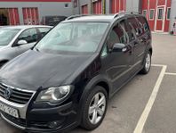 Volkswagen CrossTouran 7-seater 1.4 TSI 