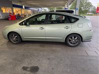 Toyota Prius 1.5 VVT-i + 3CM CVT Euro 4