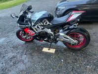 Aprilia RSV4 RF 1220mil
