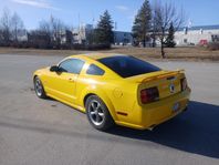 Ford Mustang GT 2005