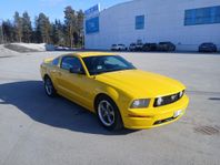 Ford Mustang GT 2005