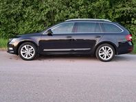 Skoda Octavia Kombi 1.0 TSI Style. Premium 