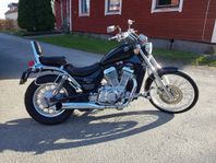 Suzuki Intruder VS 800 GLP
