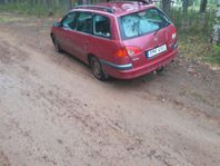 Toyota Avensis Kombi 1.8