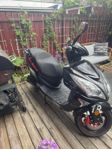 Elmoped Kraftfull 2000W motor årsmodell 2024,