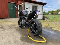 KTM 790 Duke