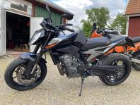 KTM 790 Duke