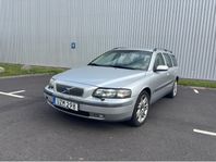 Volvo V70 2.4 170hk nybesiktad 