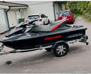 Sea-Doo med reg. släpkärra