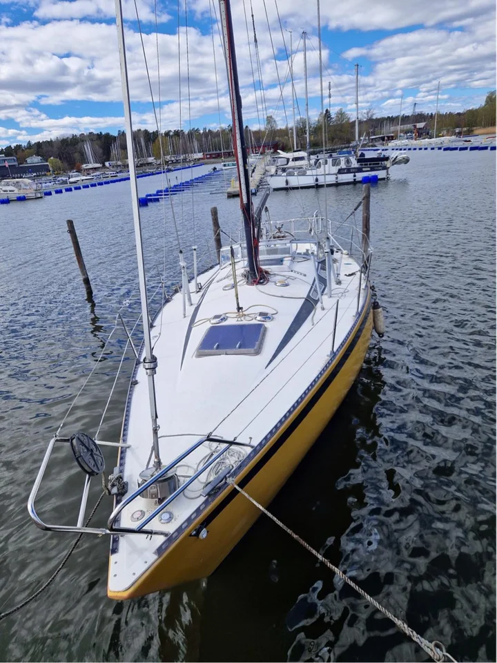 C34 Comfort 34 image