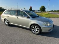 Toyota Avensis Kombi 1.8 VVT-i nybesiktigad drag