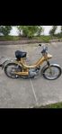 Cresent compact