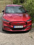 Ford Mustang Mach-E Standard Range AWD 70 kWh