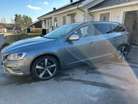 Volvo V60 D4 AWD Classic R-design 