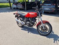 perfekt övningshoj samt första motorcykel. Yamaha XS 400