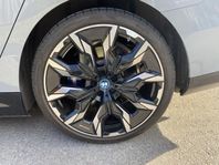 BMW i5 M60 xDrive Sedan 21" övertagande op leasing