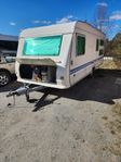 Adria 562 uk - barnkammarvagn