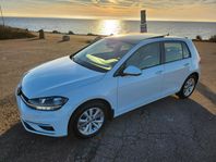Volkswagen Golf 5-dörrar 1.0 TSI 1 ägare NAV Drag Värmare