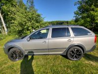 Skoda Octavia Scout 2.0 FSI 4x4 Euro 4