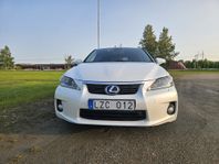 Lexus CT 200h