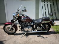 Triumph Bonneville America