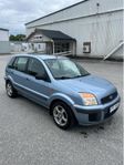 Ford Fusion 1.4 Euro Nybesiktigad Kamrem bytt 