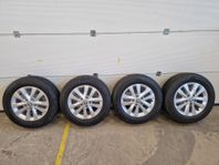 VW TRANSPORTER Sommardäck med originalfälgar