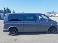 Välvårdad Volkswagen Caravelle 2.5 TDI Comfortline