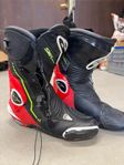 Mckläder och skor alpinestars, rev’it och tcx