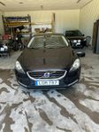 Volvo V40 D2 Kinetic Euro 6 helskinn - vinterhjul