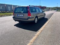 Volvo V70 2.4 Automat nybesiktigad