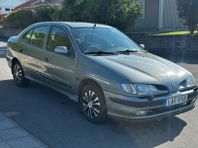 Renault Mégane Classic 2.0, Nybesiktad